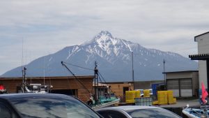 20160603香深港から利尻富士　 (1)